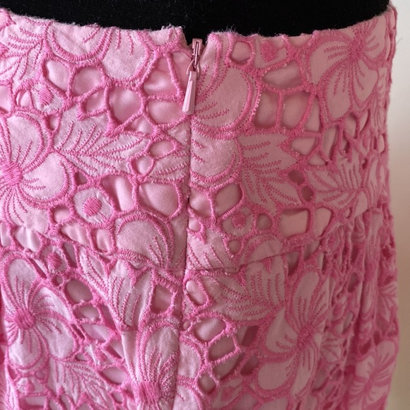 Lily Pulitzer Pink Lace Skirt Size 4 EUC - Picture 2 of 8